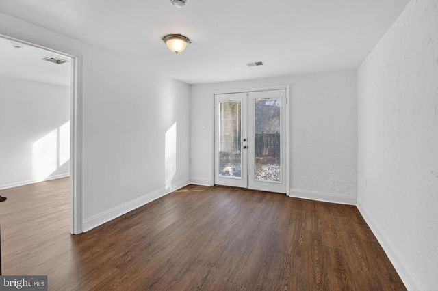 8912 CENTERWAY RD, Gaithersburg, MD 20879