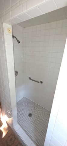 22 Pitcairn St, Revere, MA 02151