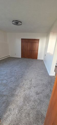22 Pitcairn St, Revere, MA 02151