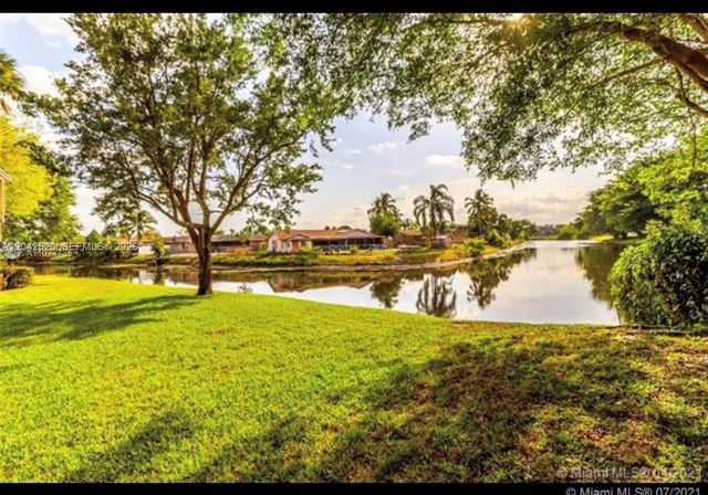 3833 Cocoplum Cir 3593, Coconut Creek, FL 33063