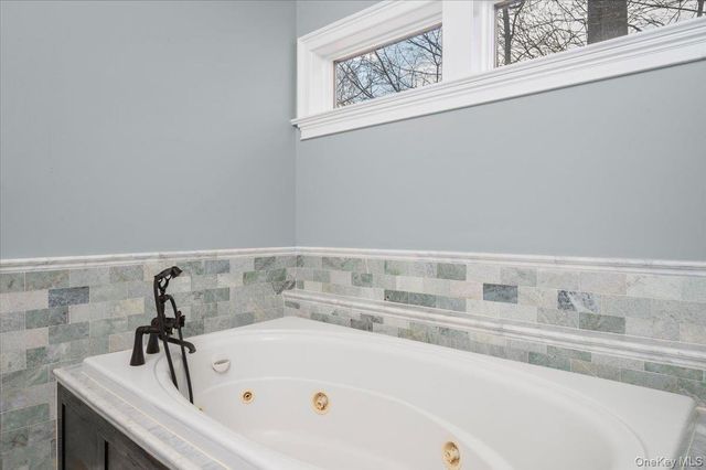914 Route 9W S, Nyack, NY 10960