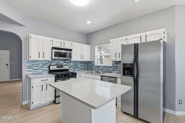 12325 TIERRA BELLA Drive, El Paso, TX 79938