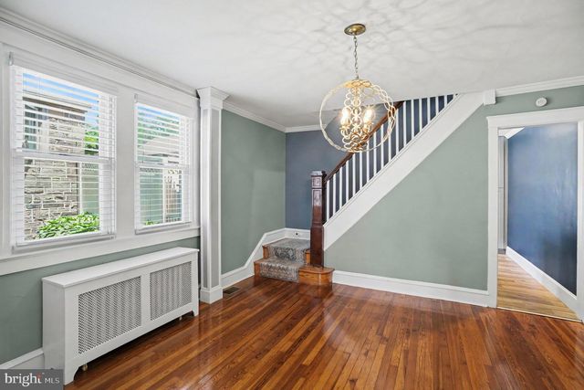 210 E 11TH AVE, Conshohocken, PA 19428