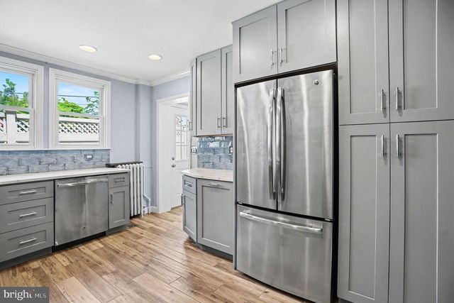 210 E 11TH AVE, Conshohocken, PA 19428