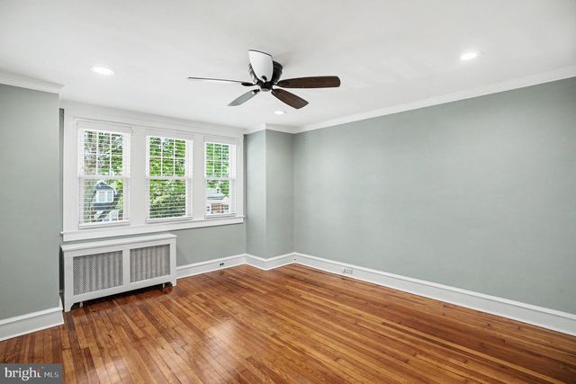210 E 11TH AVE, Conshohocken, PA 19428
