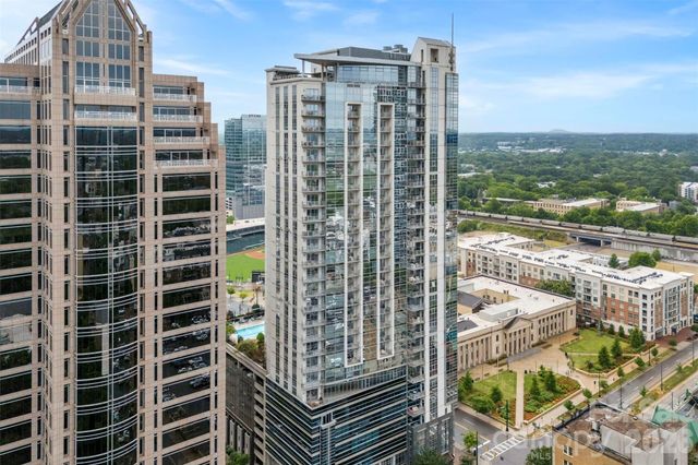 333 W Trade Street 500, Charlotte, NC 28202