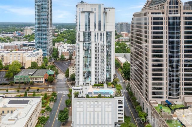 333 W Trade Street 500, Charlotte, NC 28202