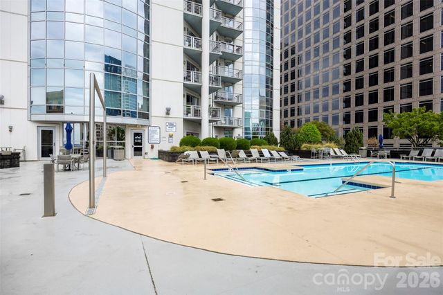333 W Trade Street 500, Charlotte, NC 28202