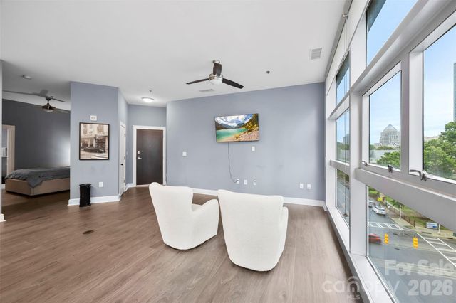 333 W Trade Street 500, Charlotte, NC 28202