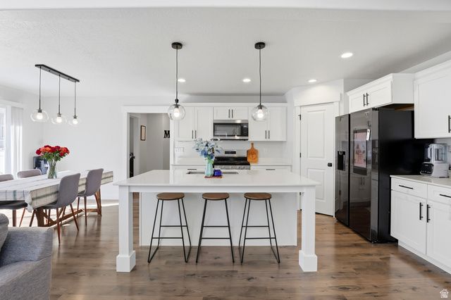 71 N MORNING VIEW DR, Saratoga Springs, UT 84045