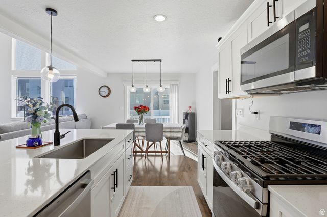 71 N MORNING VIEW DR, Saratoga Springs, UT 84045
