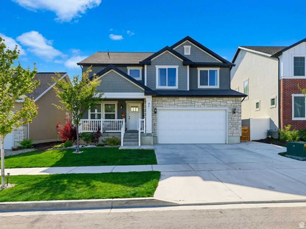 Image 32 of property listing at 71 N MORNING VIEW DR, Saratoga Springs, UT 84045