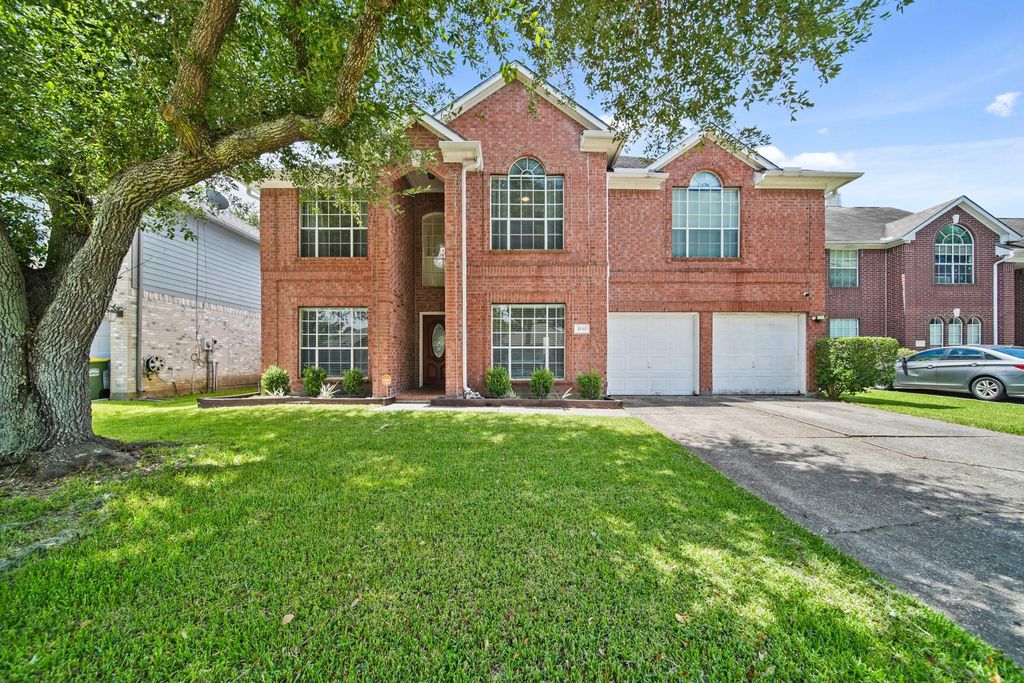 3530 Chatwood, Pearland, TX 77584