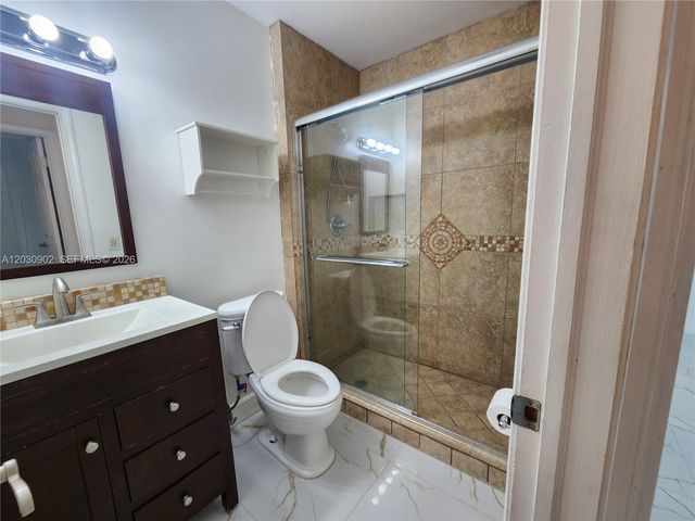 160 Cypress Club Drive 608, Pompano Beach, FL 33060