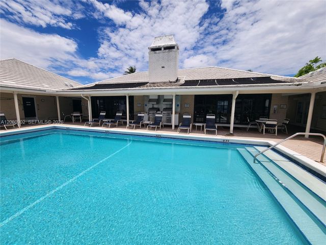 160 Cypress Club Drive 608, Pompano Beach, FL 33060