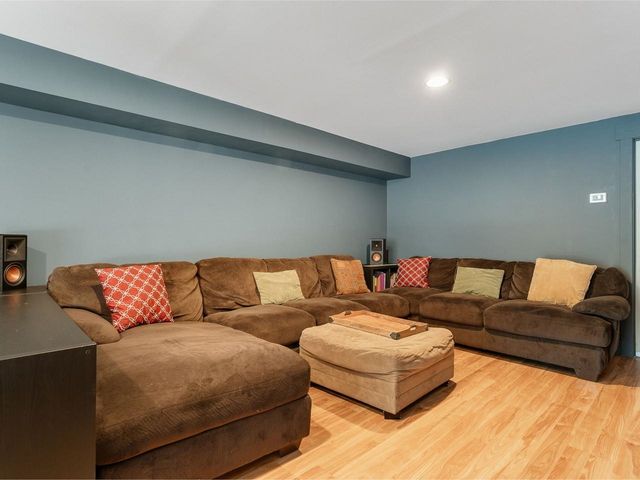 154 Juniper Drive, South Burlington, VT 05403