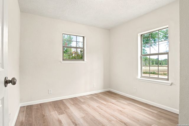 438 CRESTHILL RD, San Antonio, TX 78220