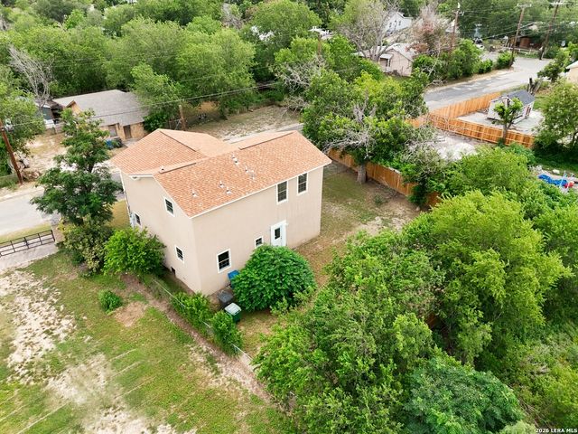 438 CRESTHILL RD, San Antonio, TX 78220