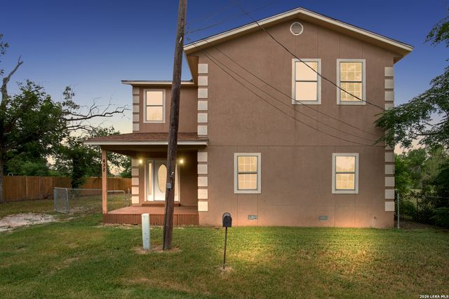 438 CRESTHILL RD, San Antonio, TX 78220