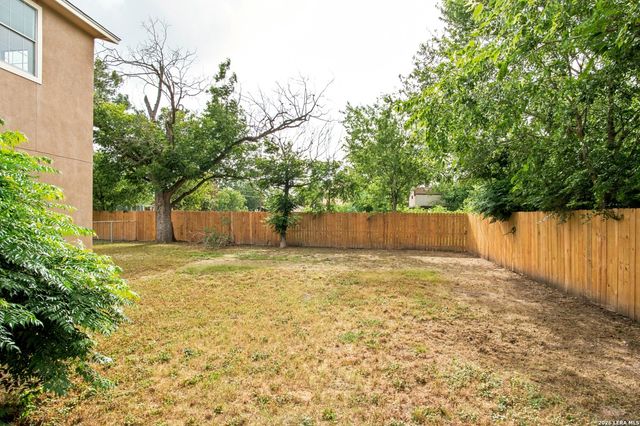 438 CRESTHILL RD, San Antonio, TX 78220