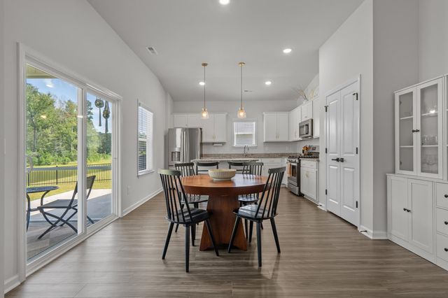 208 Wagner Cir., Conway, SC 29526