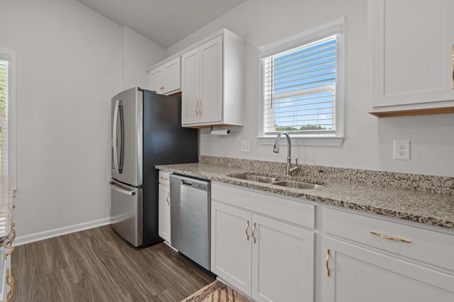 208 Wagner Cir., Conway, SC 29526