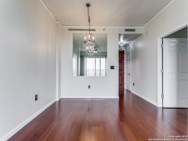 1 Towers Park Ln Apt 1803, San Antonio, TX 78209