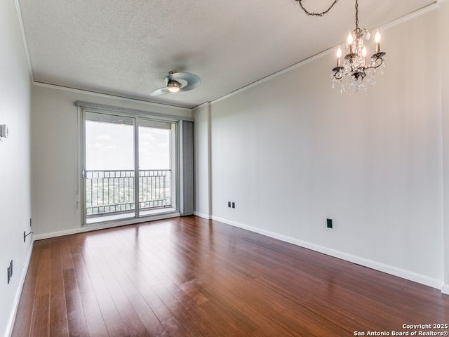 1 Towers Park Ln Apt 1803, San Antonio, TX 78209