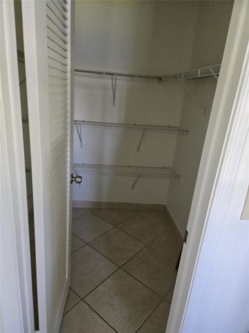 8547 NW 12th Street, Fort Lauderdale, FL 33322