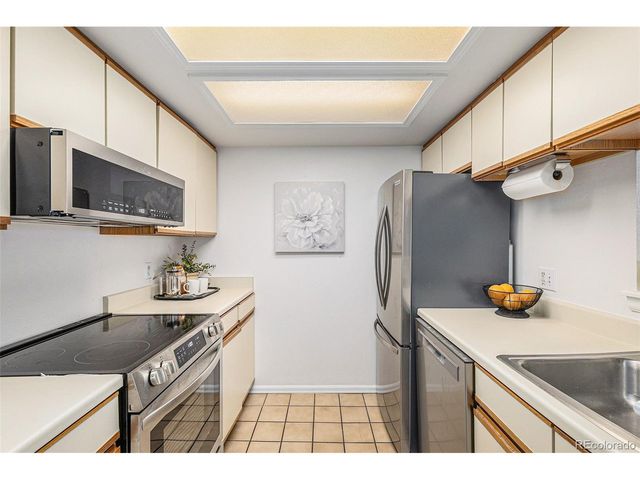 846 Tenderfoot Hill Rd 202, Colorado Springs, CO 80906