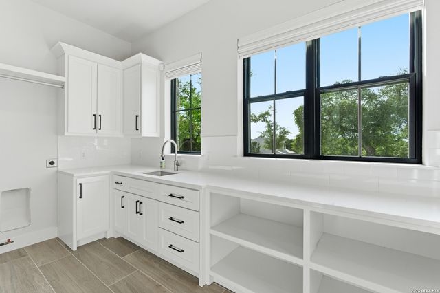 27619 Sunset Loop, San Antonio, TX 78266