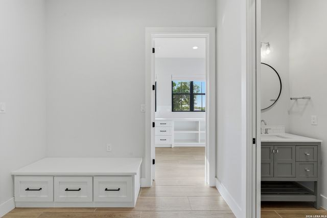 27619 Sunset Loop, San Antonio, TX 78266