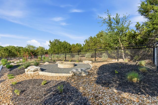 27619 Sunset Loop, San Antonio, TX 78266