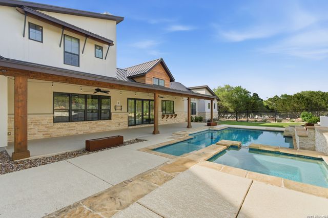 27619 Sunset Loop, San Antonio, TX 78266