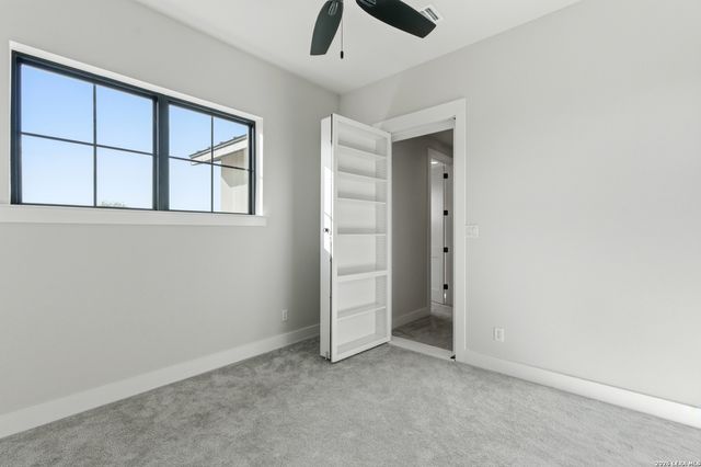 27619 Sunset Loop, San Antonio, TX 78266