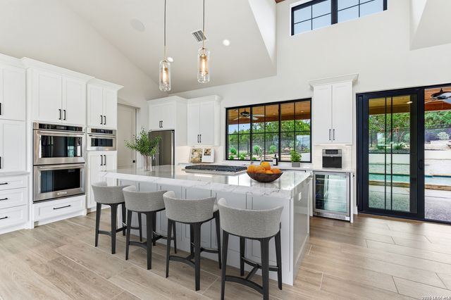 27619 Sunset Loop, San Antonio, TX 78266