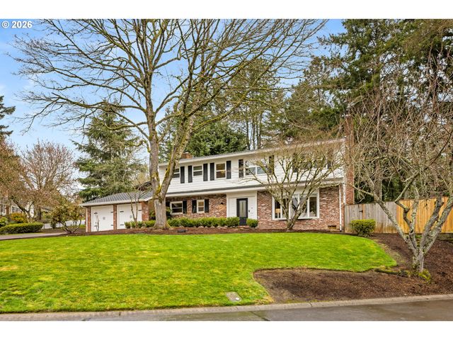 3 HOTSPUR St, Lake Oswego, OR 97035