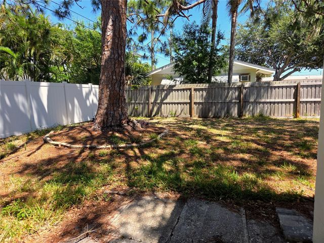 6931 HIBISCUS AVENUE S 3C, South Pasadena, FL 33707