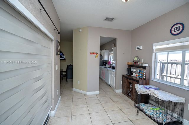 3054 SE 5th Dr, Homestead, FL 33033