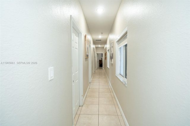 3054 SE 5th Dr, Homestead, FL 33033