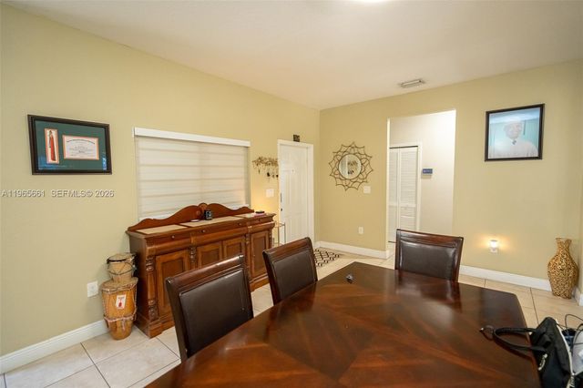 3054 SE 5th Dr, Homestead, FL 33033