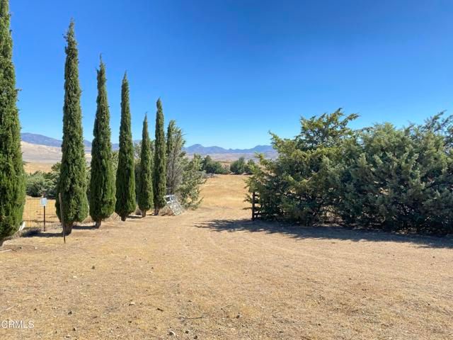 18300 Grant Place, Tehachapi, CA 93561