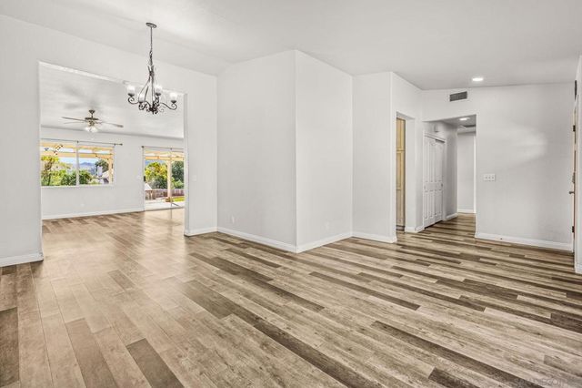 16579 Daza Dr, Ramona, CA 92065