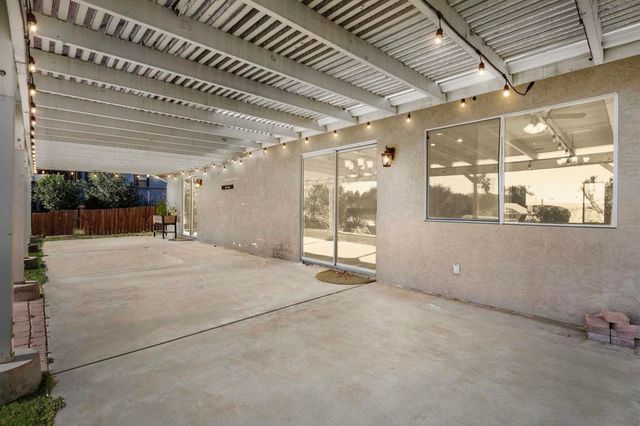 16579 Daza Dr, Ramona, CA 92065