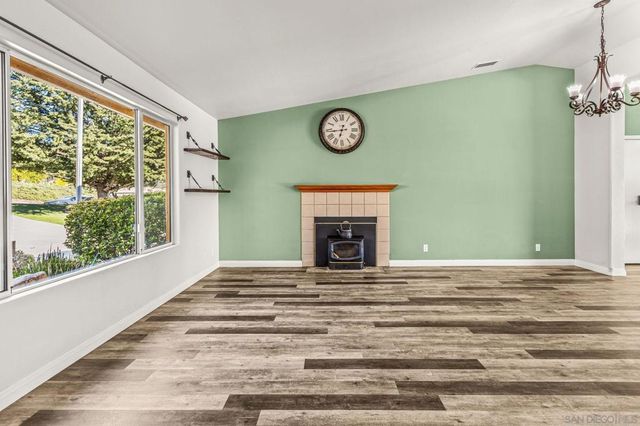 16579 Daza Dr, Ramona, CA 92065