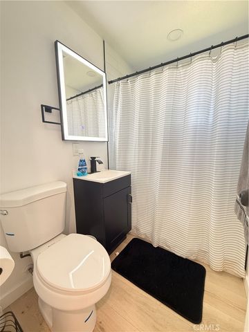 657 E King, Rialto, CA 92376