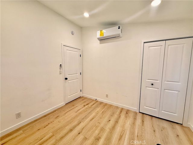 657 E King, Rialto, CA 92376