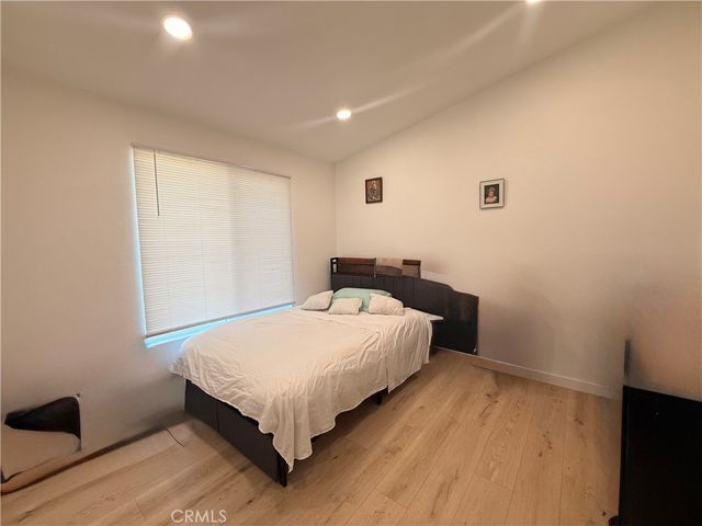 657 E King, Rialto, CA 92376