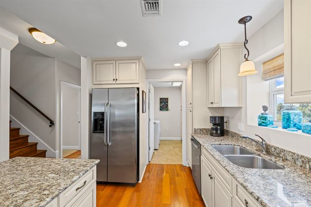 1299 Ft Pickens Rd 10, Pensacola Beach, FL 32561