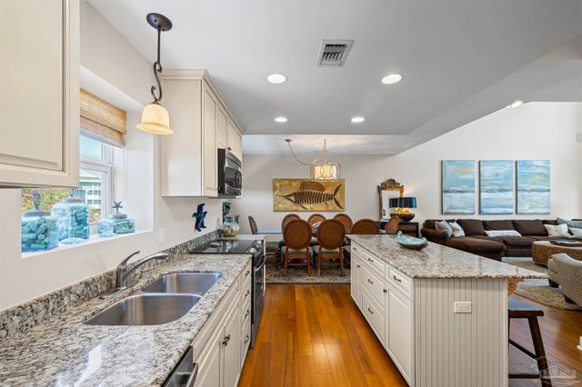 1299 Ft Pickens Rd 10, Pensacola Beach, FL 32561